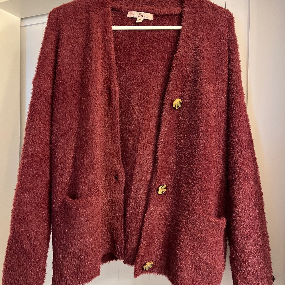 Women’s oversized cardigan sweater